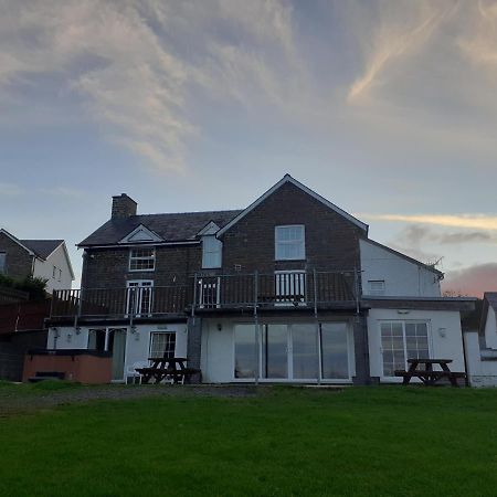 Bryncarnedd Farmhouse Aberystwyth Exterior foto